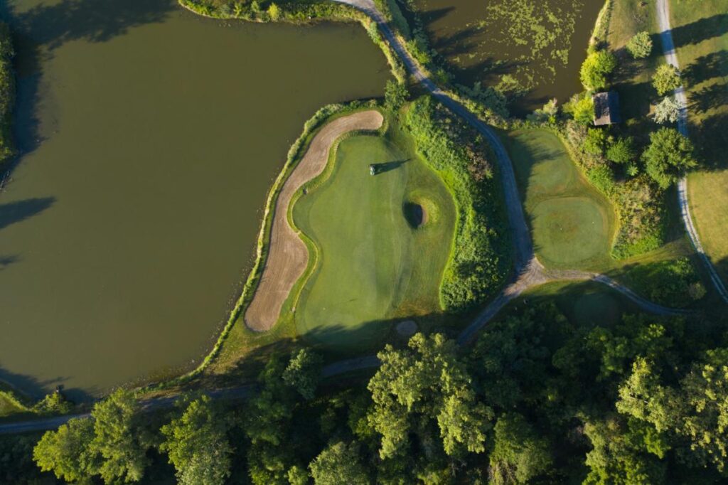 caddie services